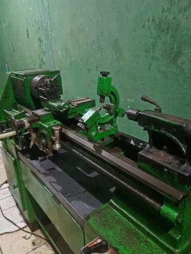 Torno mecânico Joinville