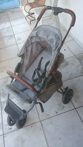 Carrinho de bebê