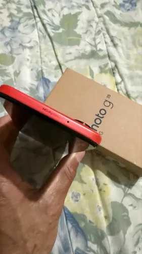 Vende se ou troca se celular moto g35 5g 256 gb vermelho