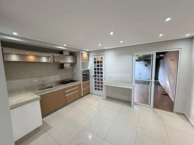 Casa em Condomínio para Venda em Hortolândia, Jardim Interlagos, 2 dormitórios, 2 banheiro
