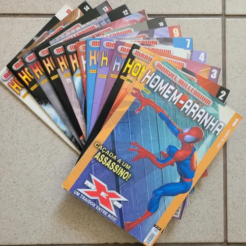 Lote com 12 HQs Homem-Aranha da Coleção Marvel Millennium - 2002