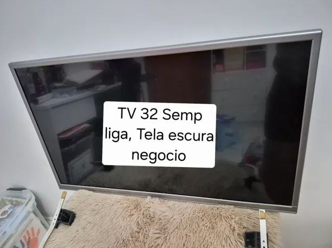 TV SEMP 32 COM DEFEITO