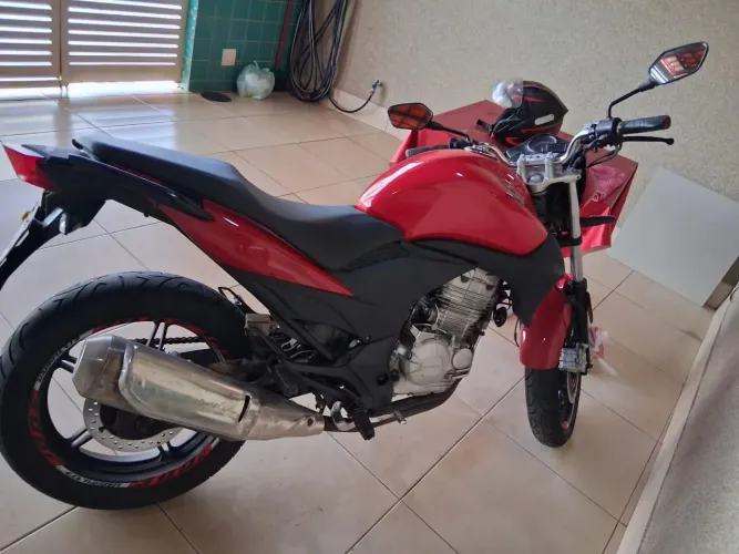 Honda CB 300
