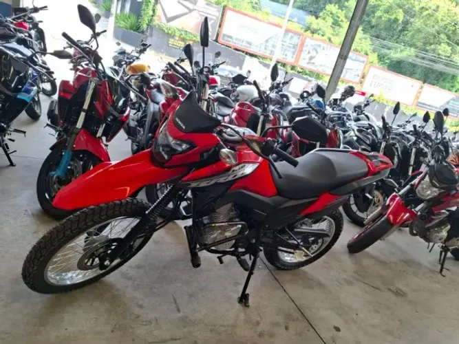 Honda Bros 2025 - 0KM