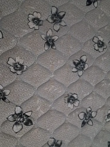 Cama e Colchão casal simples