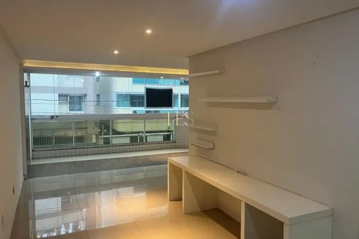 Apartamento à Venda com 3 Quartos em Jardim da Penha - Vitória ES