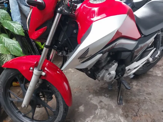 Titan 160 ano2018
