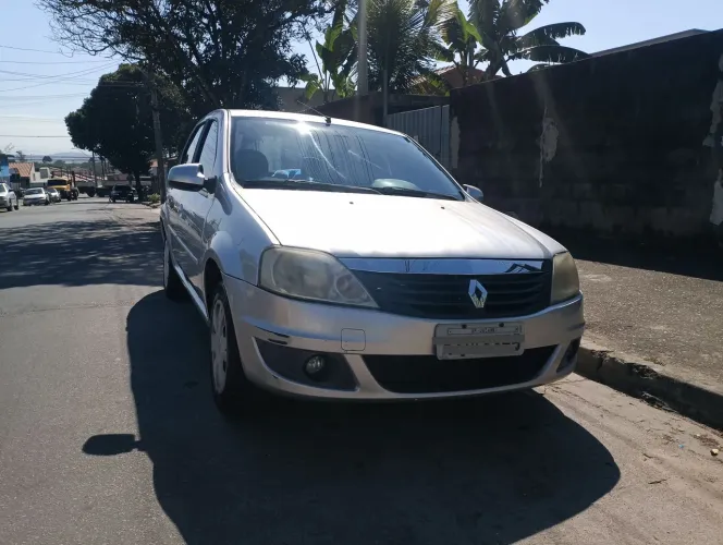 Renault Logan Expres./exp. UP Hi-flex 1.0 16V 4P 2013