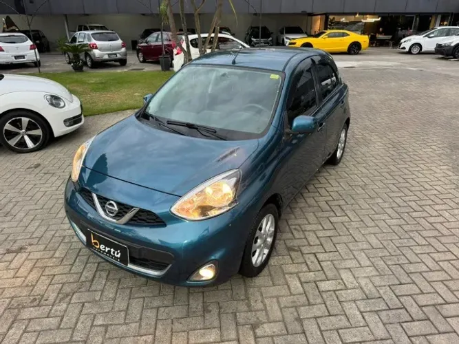 Nissan March SV 1.6 16V Flex Fuel 2015
