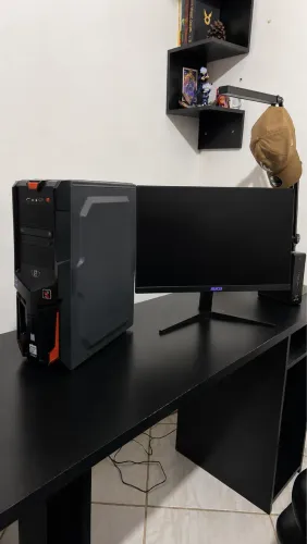 Computador e Monitor