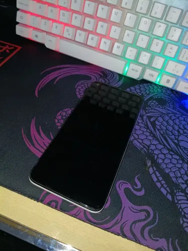 Celular MOTO G8