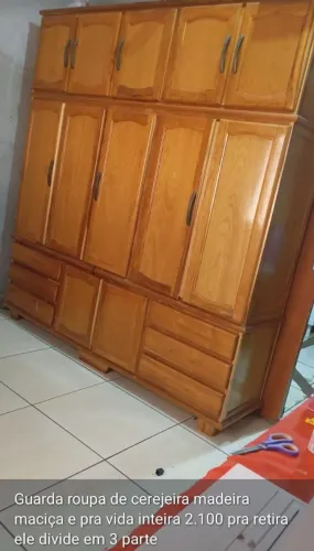 Guarda roupa cerejeira