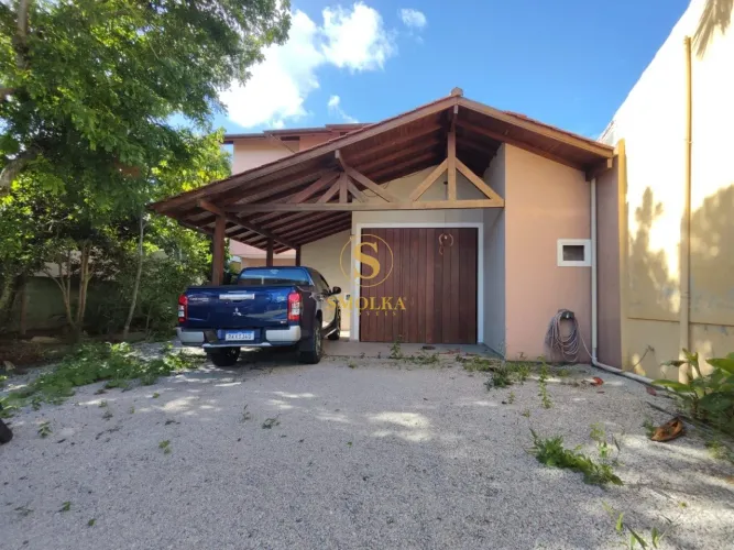 Casa com 3 quartospara locação na Cachoeira do Bom Jesus