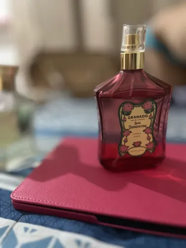 Colônia  Granado Rosa damasceno 