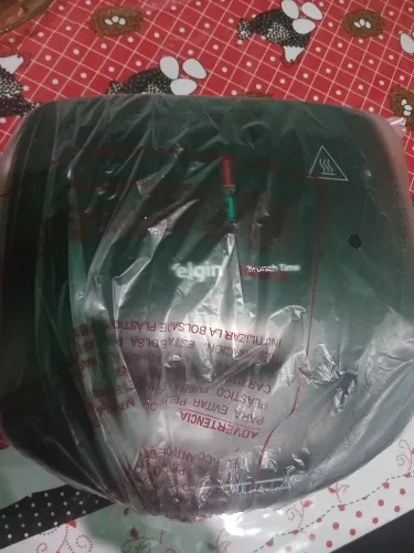 Kit de air fryer e sanduicheira