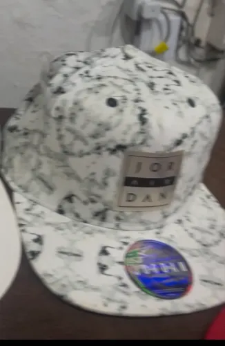 2- Bonés Jordan R$ 120,00