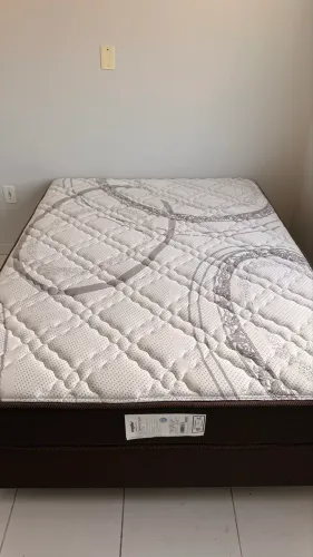 Cama box