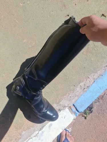 Bota para Montaria/Equitação com Zíper e elástico ajustável 