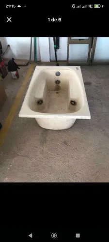 Mini jacuzzi com motor funcionando perfeitamente tamanho 80X120cm