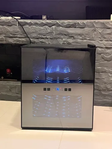 Adega Philco para 16 garrafas