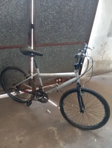 Bicicleta Cross aro 24