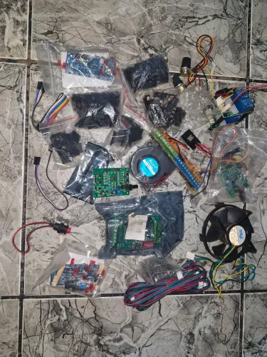 Componentes eletrônicos