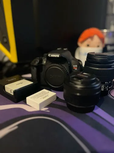 Câmera Cânon T5i + lentes
