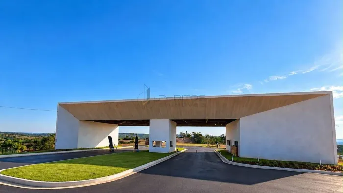 Terrenos à venda, 4795 m² por R$ 770.000 - Chacara - Abadiânia/GO