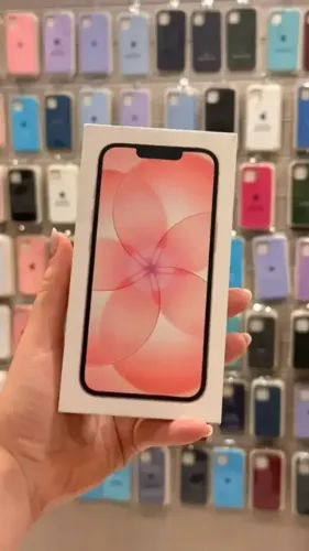 iPhone 17E 256GB Rosa Lacrado -retire em loja física na savassi