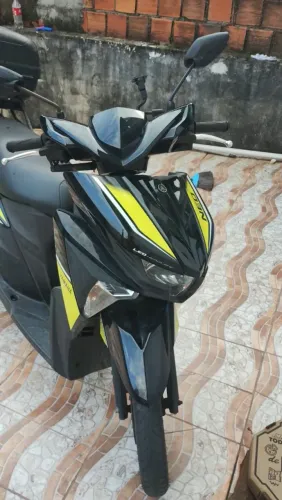Vendo moto neo 125