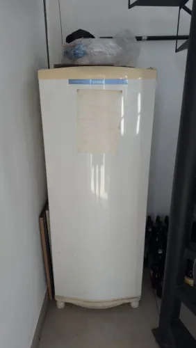 Geladeira Cônsul 300