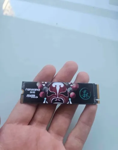 SSD M.2 2tb 7400mbps