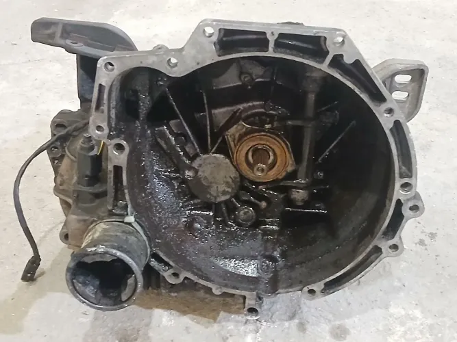 Caixa de Marcha, Câmbio  do Escort Zetec 1.8 16v 