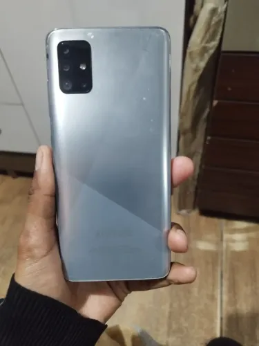 Celular A51