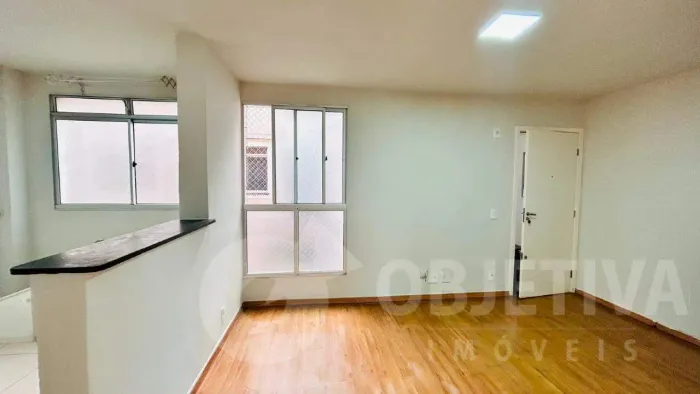 Apartamento à venda, 2 quartos, 1 vaga, JARDIM HOLANDA - UBERLANDIA/MG