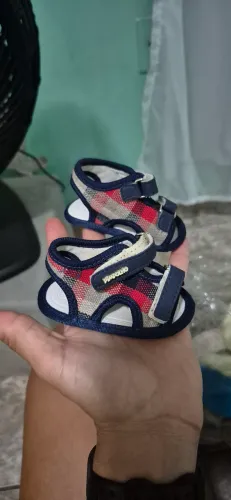 Sandalia para bebê  - 1 a 3 meses