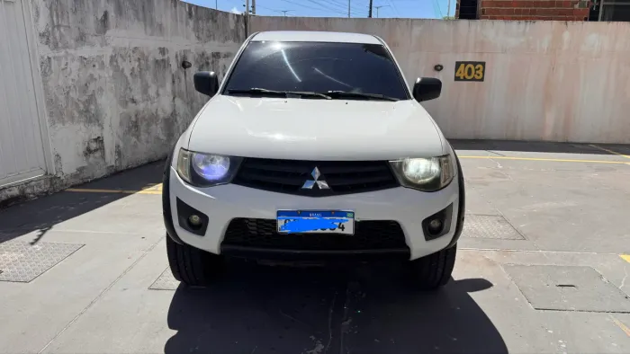 Mitsubishi L200 Triton GLX 3.2 CD TB Int.diesel MEC 2013