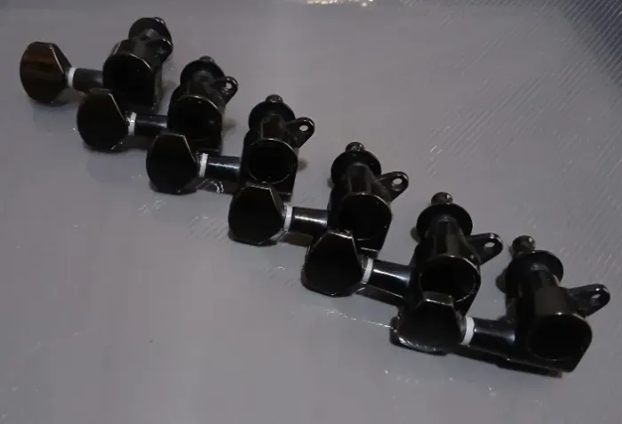 Tarraxas de Guitarra Die Cast 6 em Linha (Ibanez RG Gio)