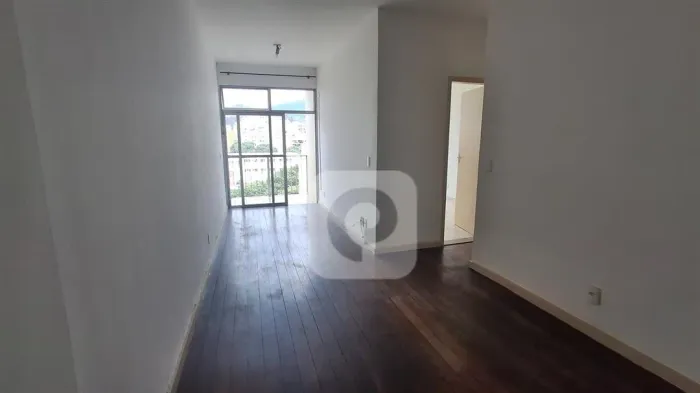 Apartamento para VARANDA e 1 quarto em Tijuca com 60m² na Tijuca