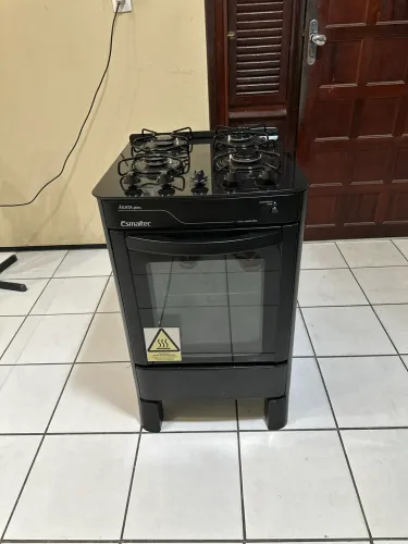 Fogão esmaltec estado de zero 6 meses de uso acendimento automático