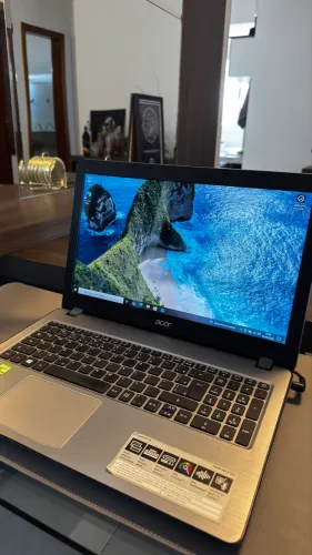 Acer Aspire F5-573G - i5