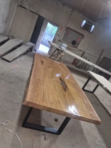 Mesa pranchão madeira cedro arana 