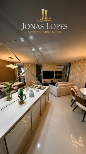 Imóvel para venda possui 79 metros quadrados com 3 quartos em Zona 01 - Maringá - PR