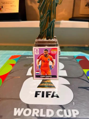 Figurinha legend Gakpo bordo (Extra Sticker)