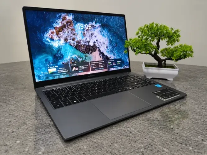 Notebook Samsung Galaxy Book 4