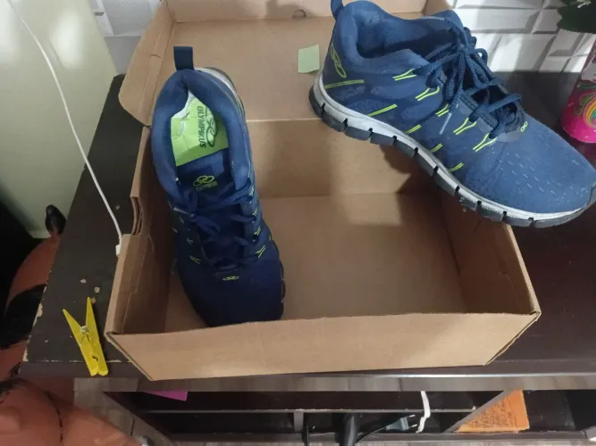 Vendo Tênis número 40 original por 130 reais