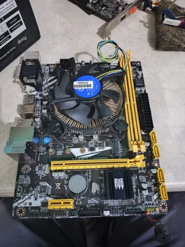 Kit i3 10100f