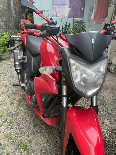 Dafra Next 250 em ótimo estado