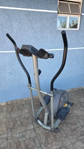 Elíptico Athletic Advanced 330E