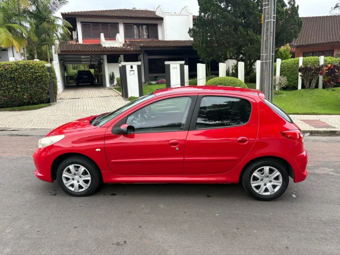 Peugeot 207 XR 1.4 Flex 8V 5P 2012